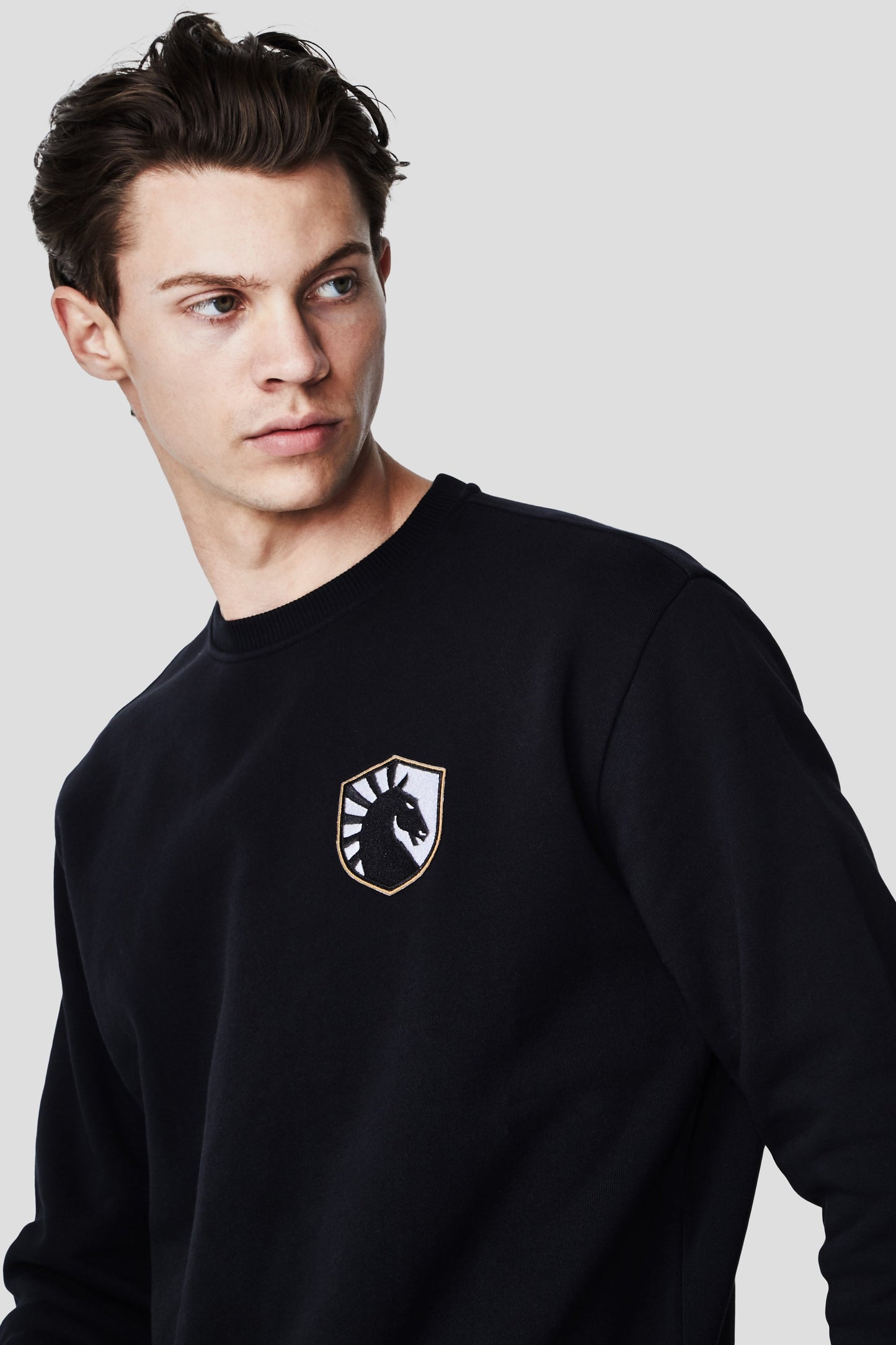 CITY CREWNECK SWEATSHIRT