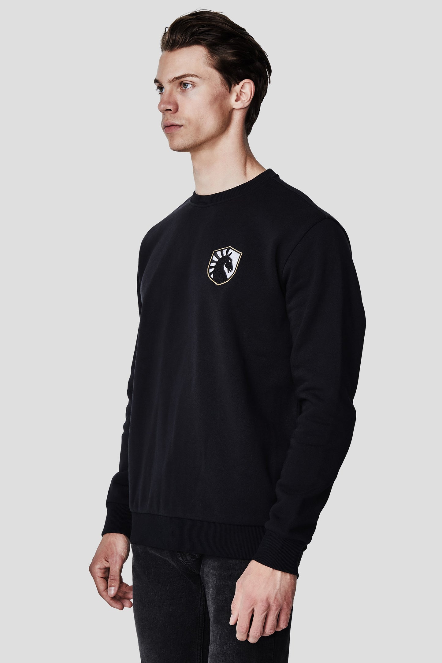 CITY CREWNECK SWEATSHIRT