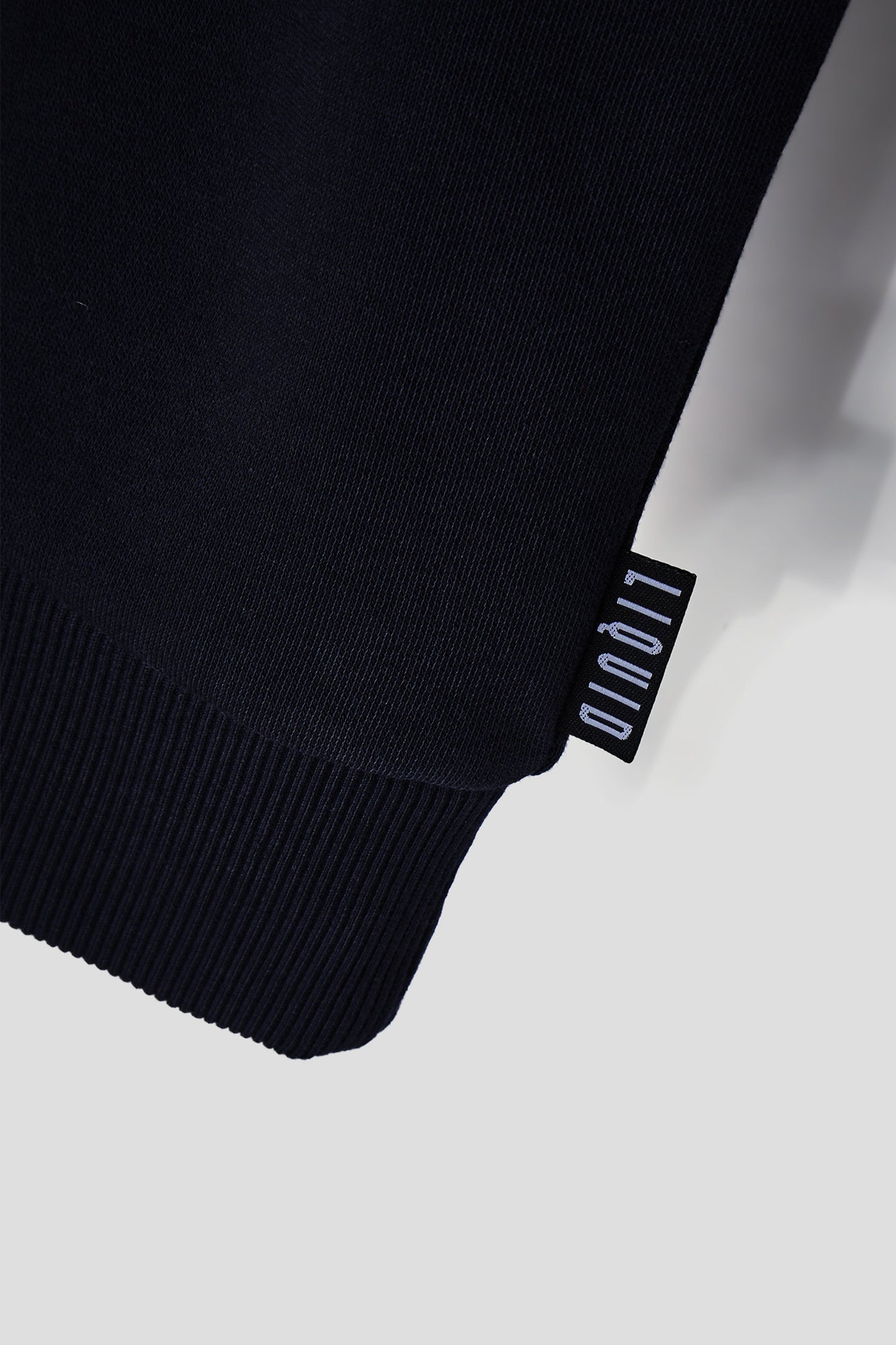 CITY CREWNECK SWEATSHIRT