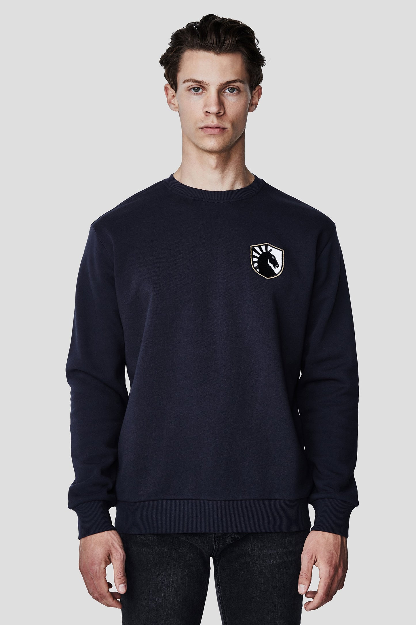 CITY CREWNECK SWEATSHIRT
