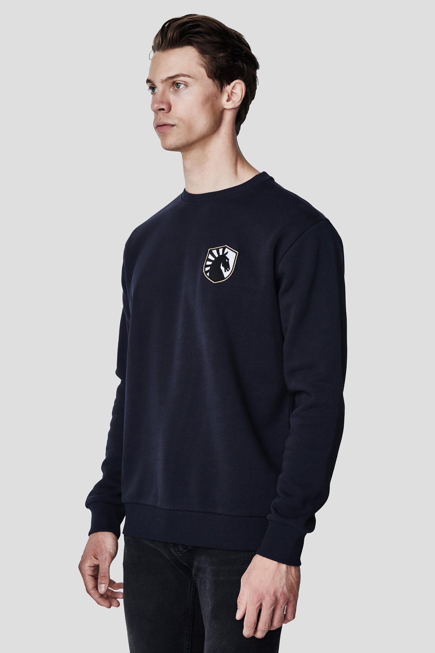 CITY CREWNECK SWEATSHIRT