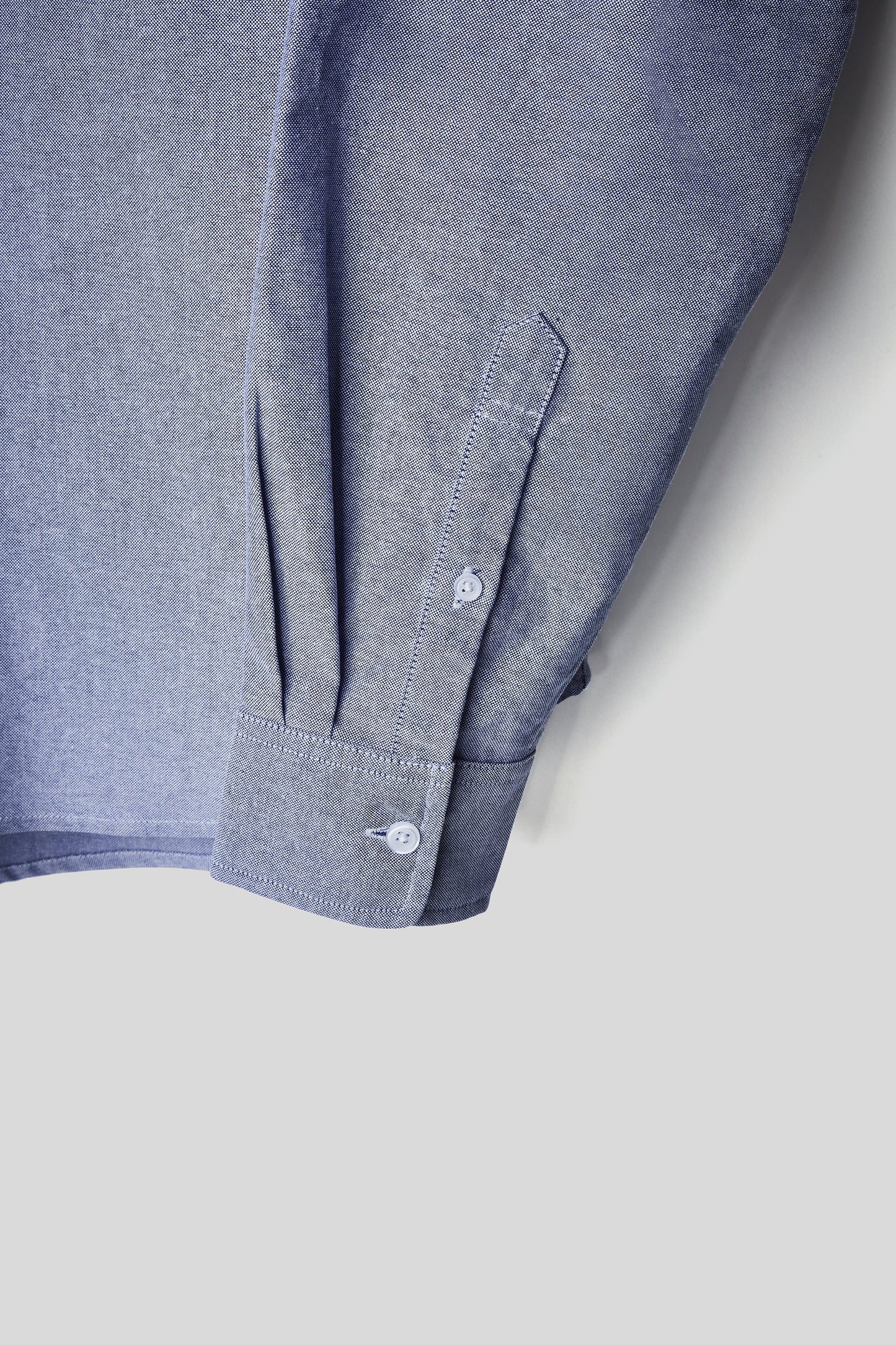 LIQUID LONG SLEEVE OXFORD SHIRT - BLUE OXFORD