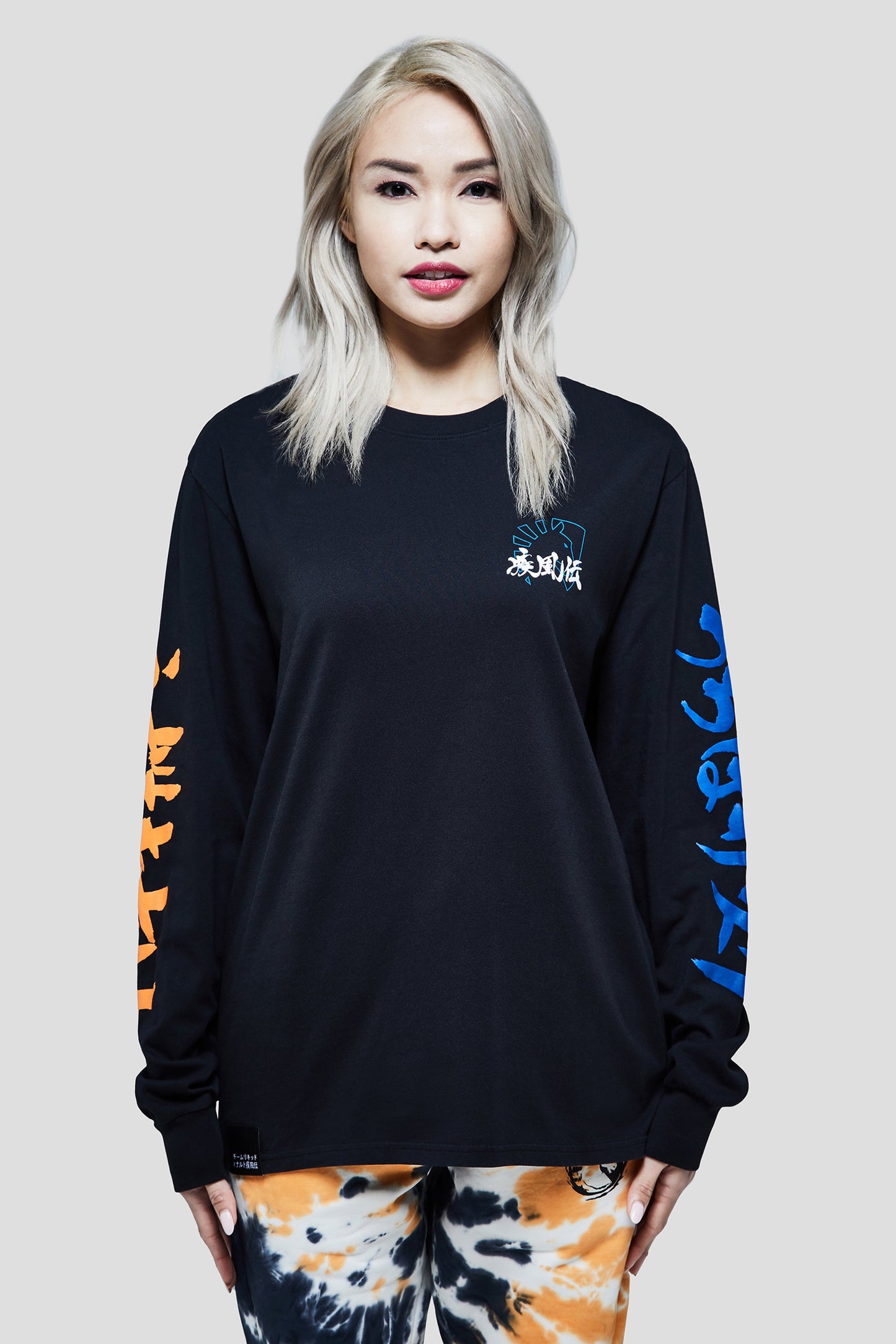 LIQUID x NARUTO VERSUS LONG SLEEVE TEE - BLACK