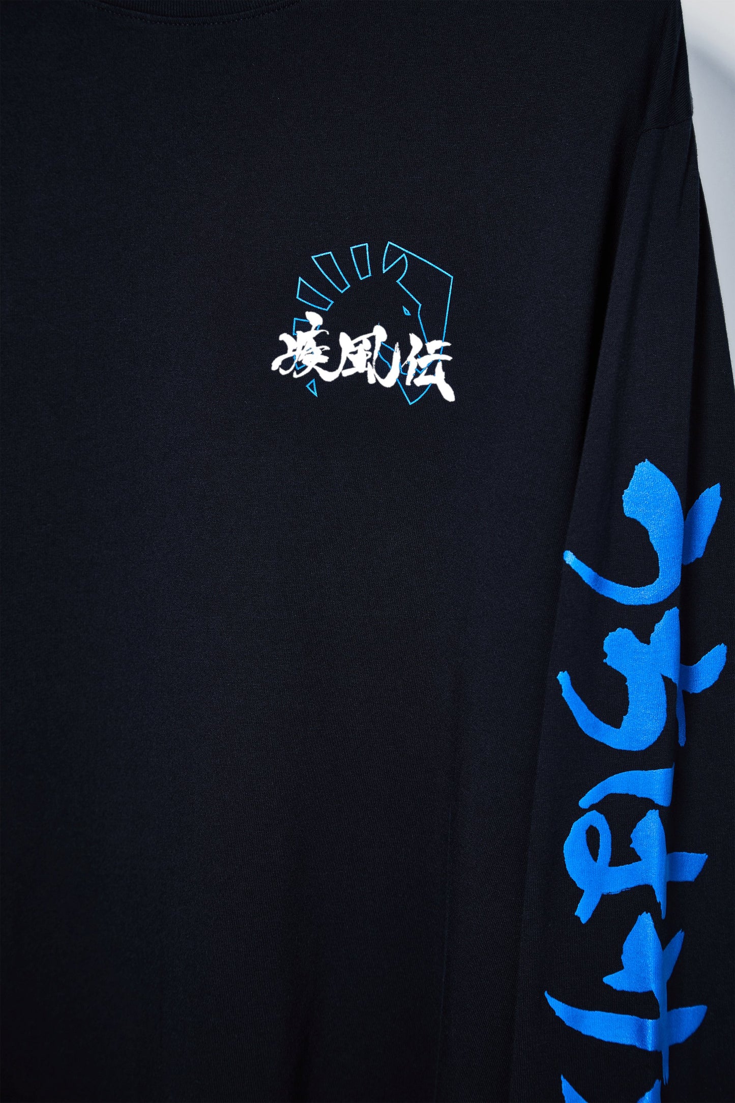 LIQUID x NARUTO VERSUS LONG SLEEVE TEE - BLACK