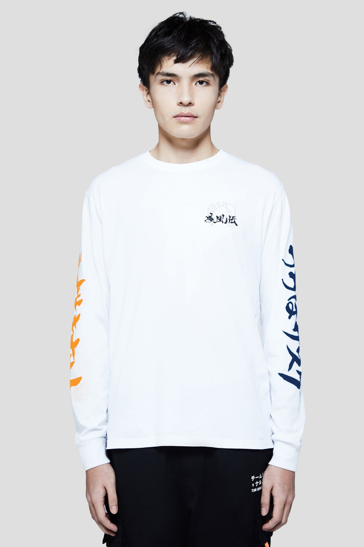 LIQUID x NARUTO VERSUS LONG SLEEVE TEE - WHITE