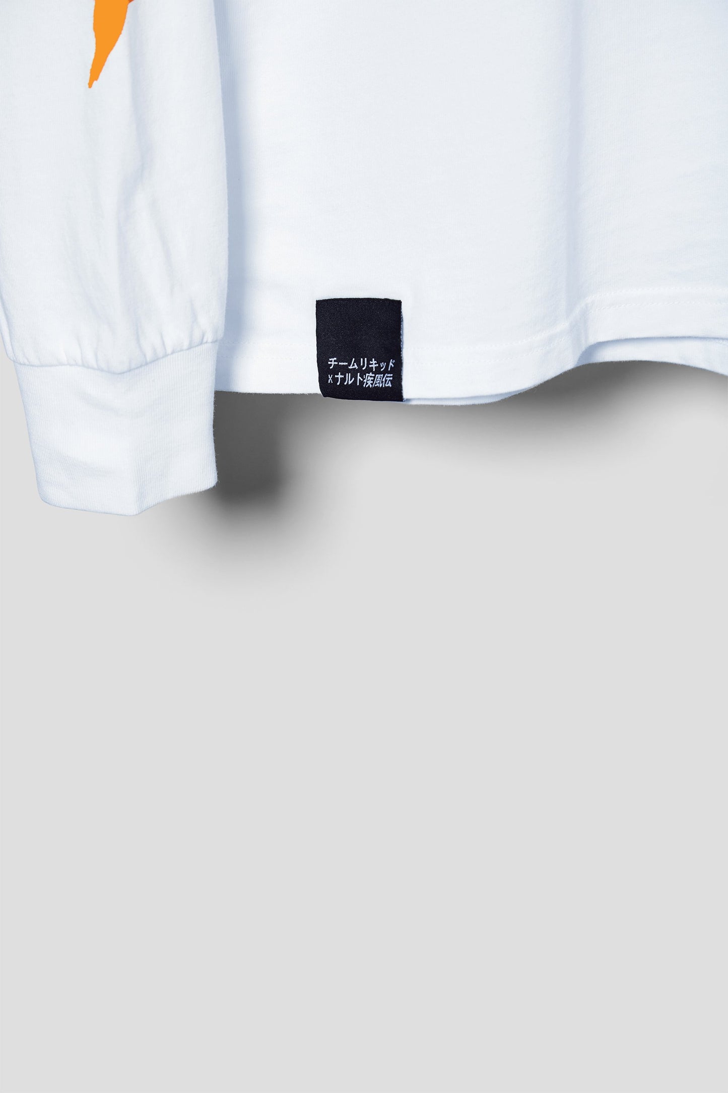 LIQUID x NARUTO VERSUS LONG SLEEVE TEE - WHITE