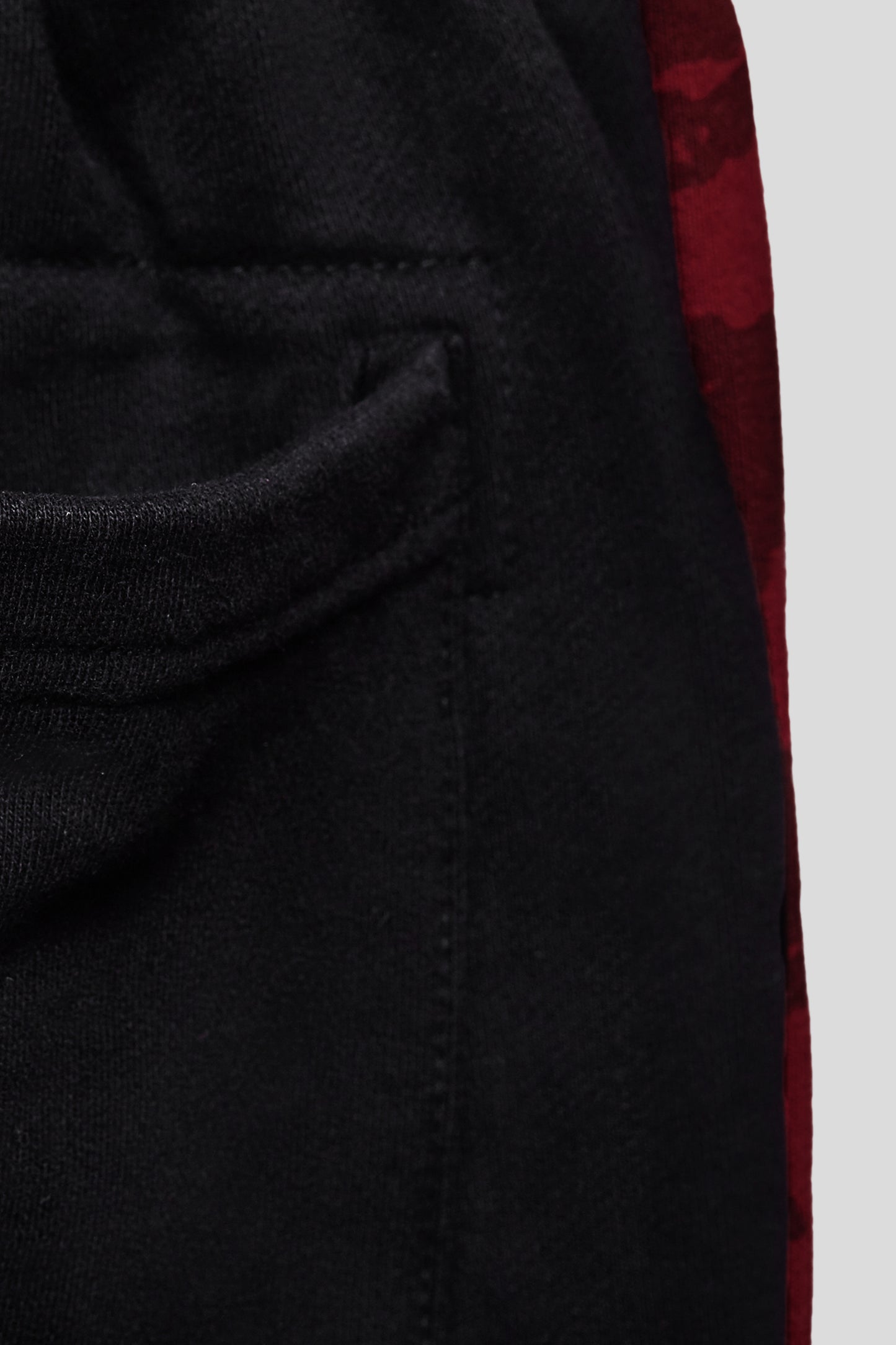 NARUTO AKATSUKI CHENILLE CLOUD SWEATPANTS