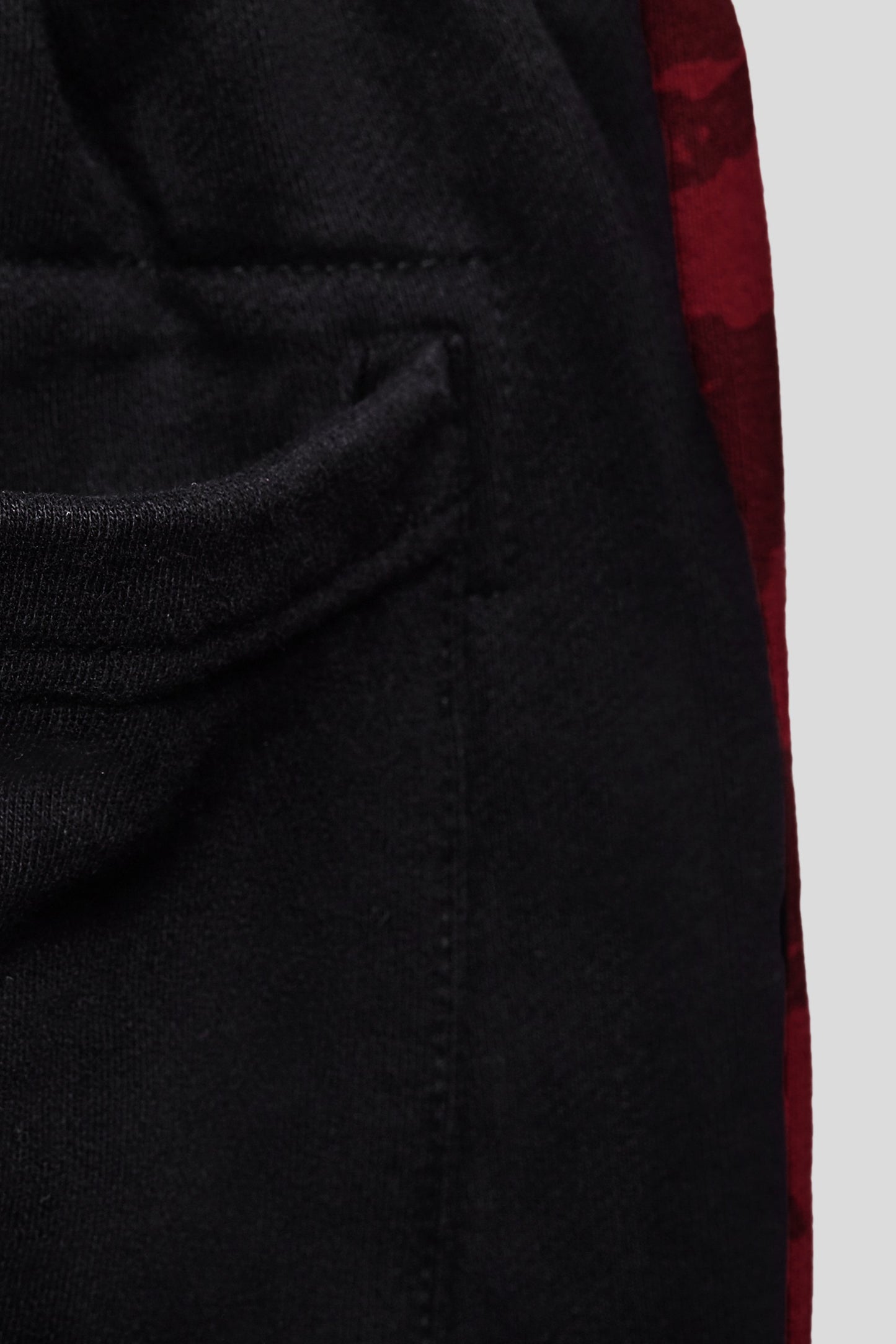NARUTO AKATSUKI CHENILLE CLOUD SWEATPANTS