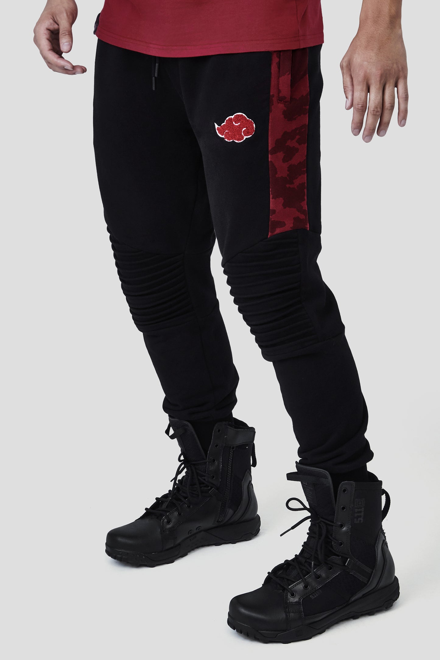 NARUTO AKATSUKI CHENILLE CLOUD SWEATPANTS