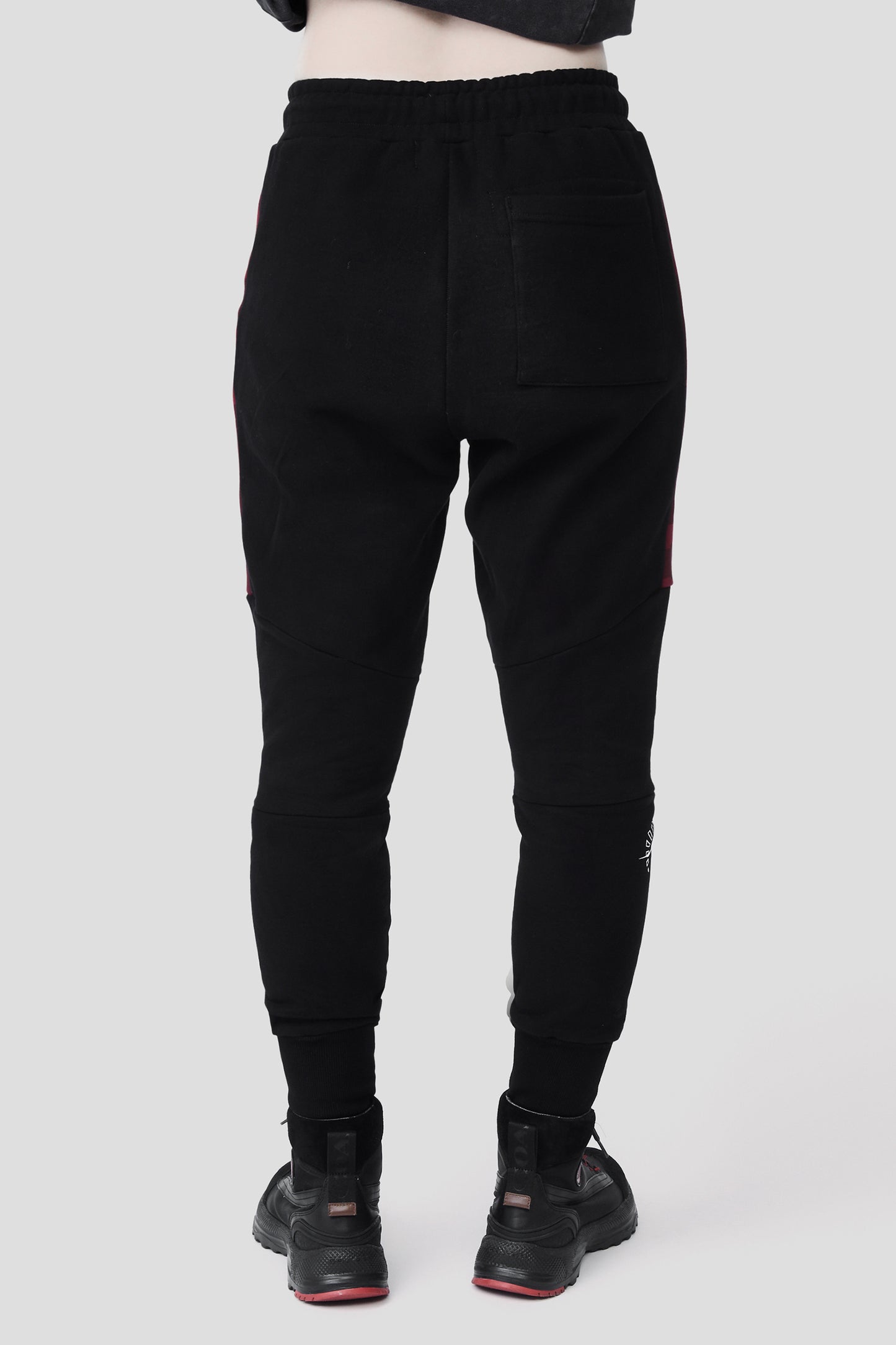 NARUTO AKATSUKI CHENILLE CLOUD SWEATPANTS