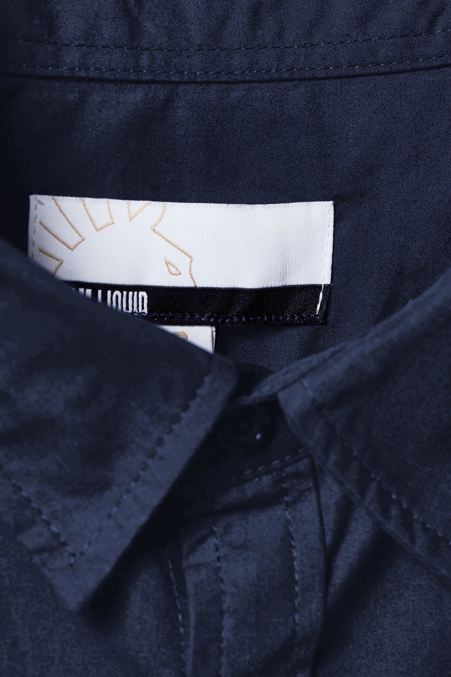 LONG SLEEVE BUTTON UP SHIRT