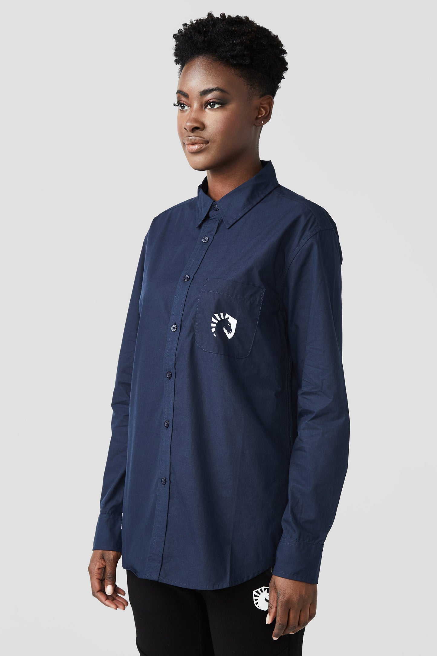 LONG SLEEVE BUTTON UP SHIRT