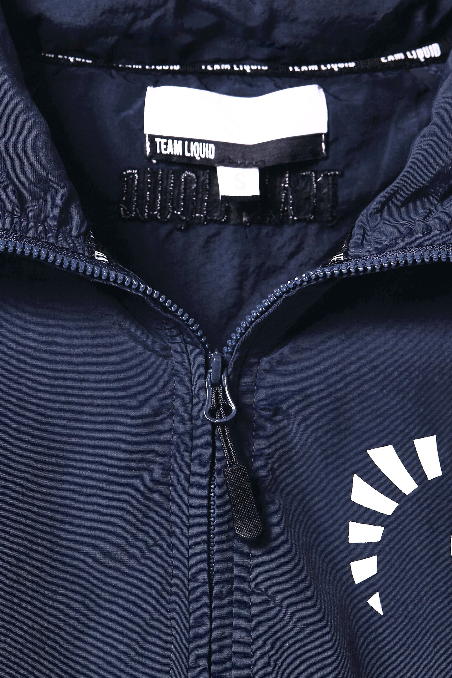 CREST RECYCLED NYLON WINDBREAKER