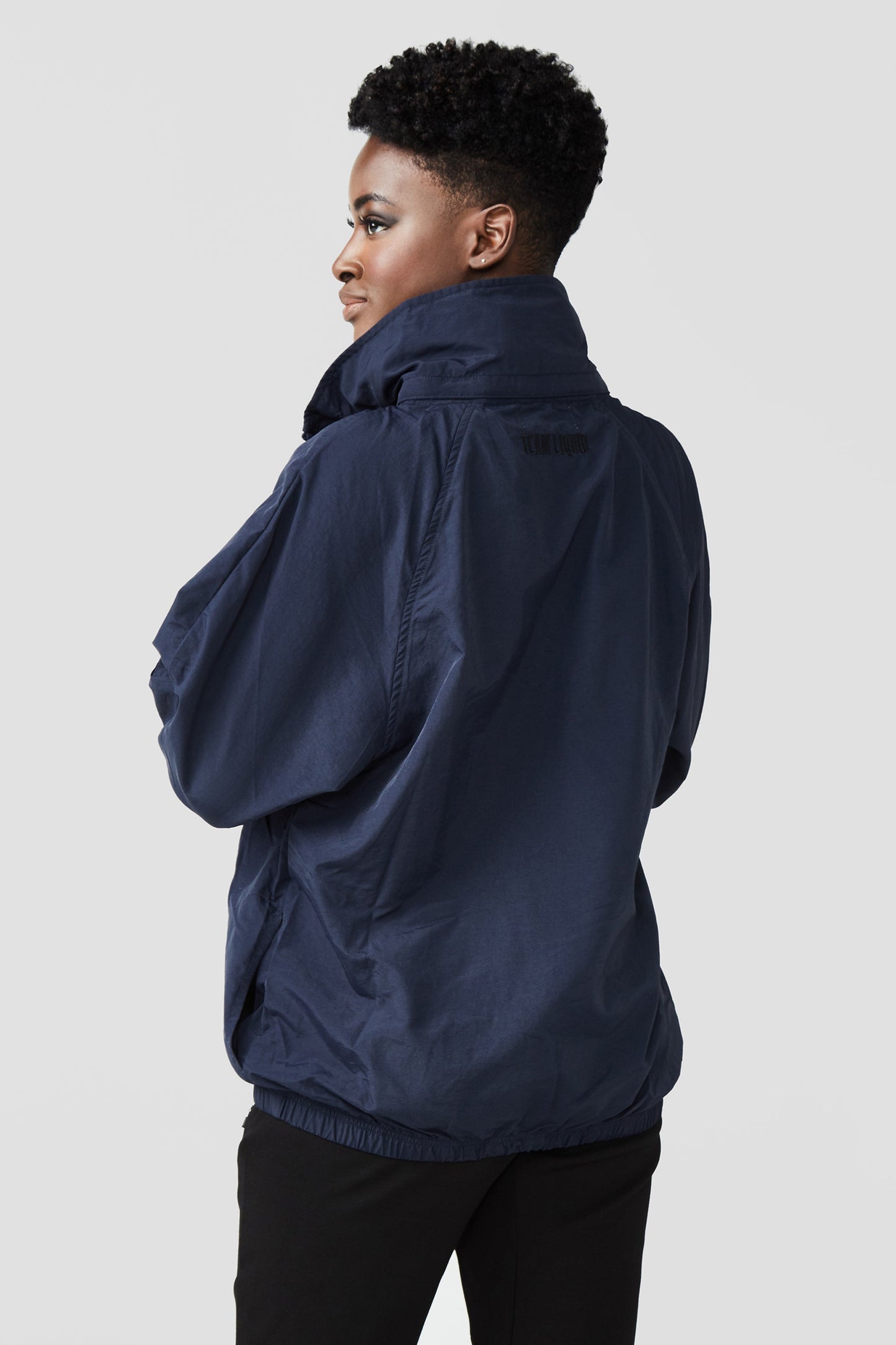 CREST RECYCLED NYLON WINDBREAKER