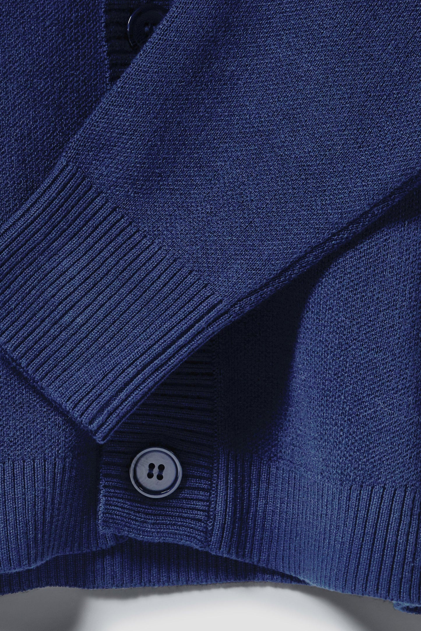 CREST CARDIGAN