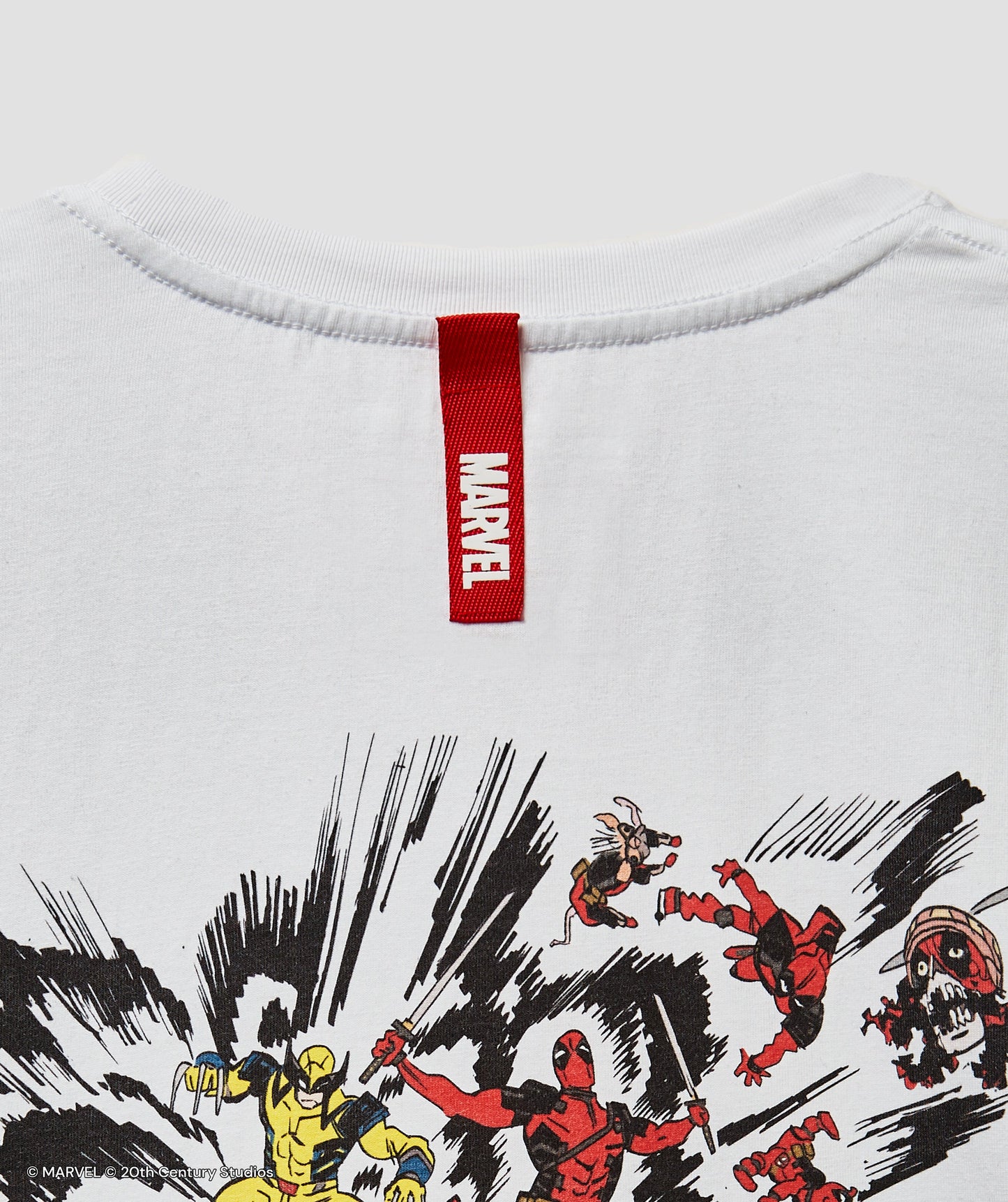 DEADPOOL EXPLOSION LONGSLEEVE