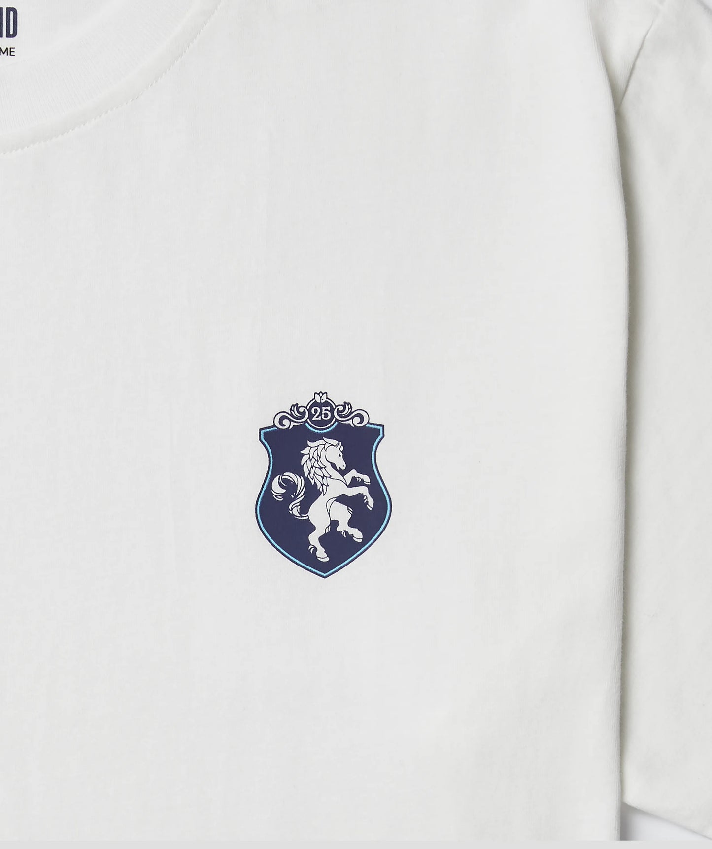 QUARTER CENTURY SMALL CREST TEE