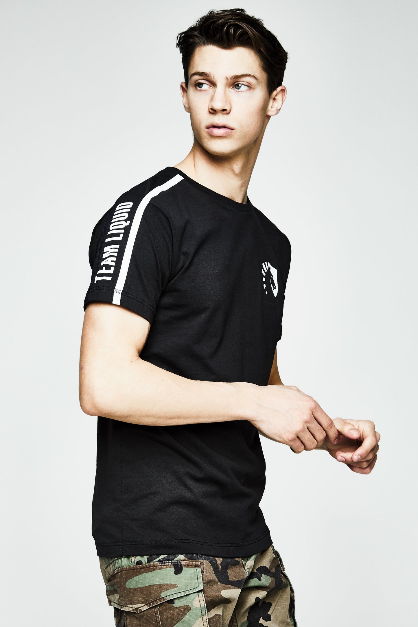 LIQUID TAPING SHORT SLEEVE TEE