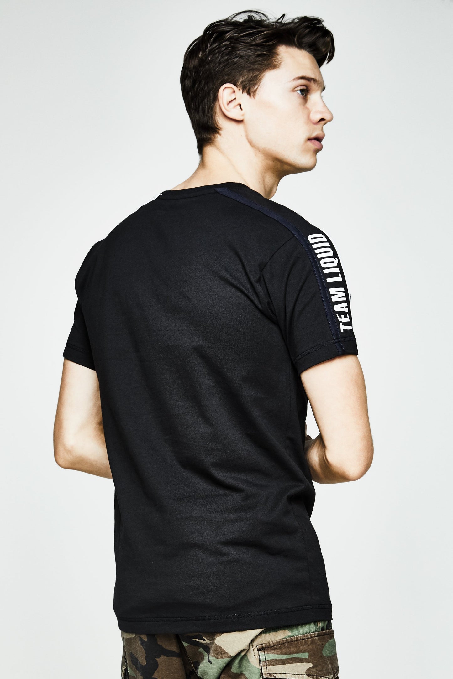 LIQUID TAPING SHORT SLEEVE TEE